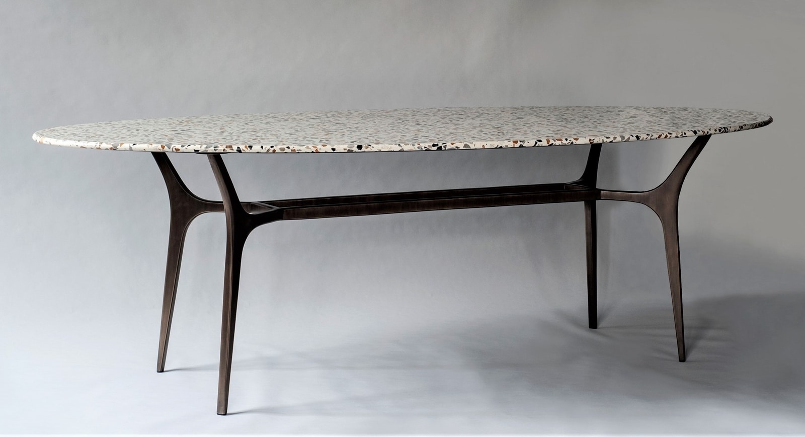 DeMuro Das ATHENA DINING TABLE